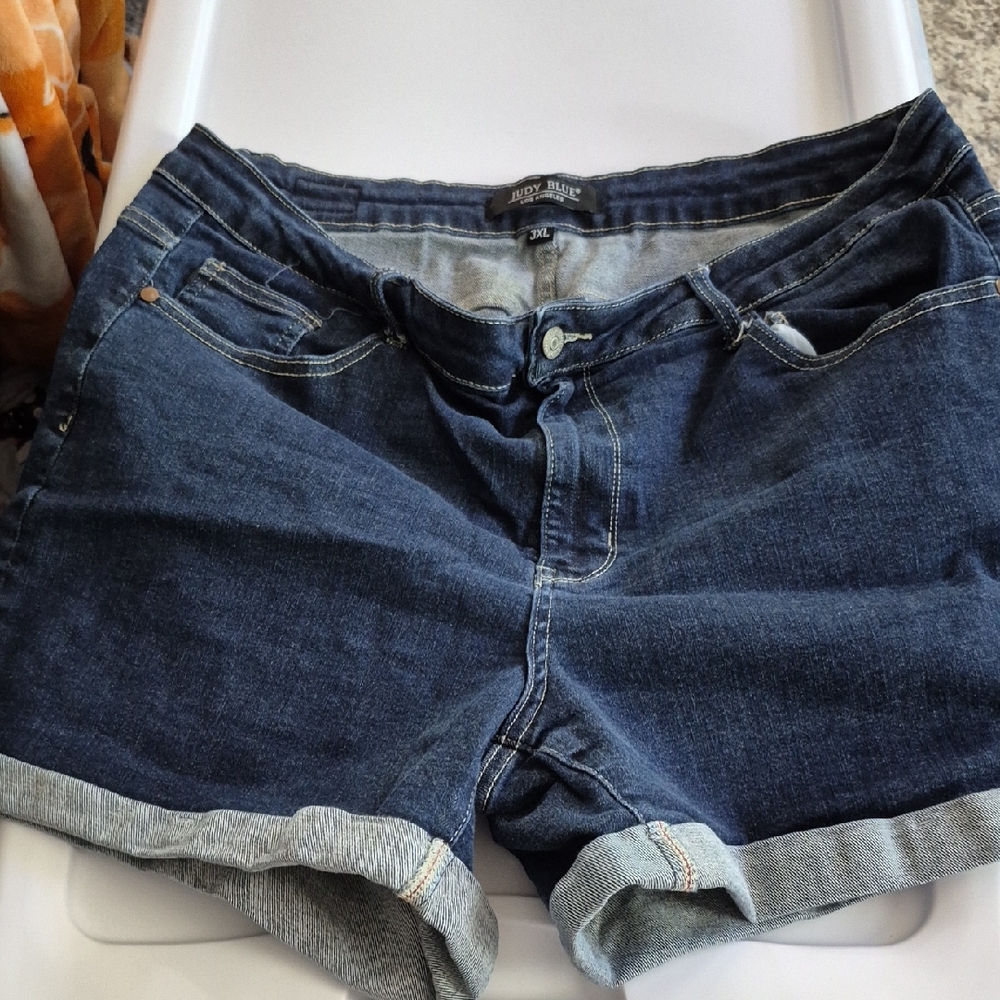 Judy Blue Blue Jean Shorts Rolled Hems Casual